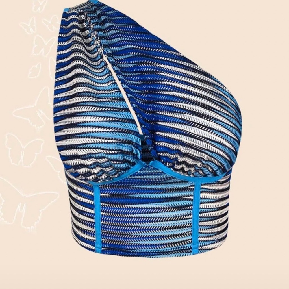 SHEIN Blue Striped One-Shoulder Crop Top
